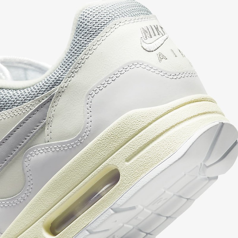 Air max 1 store white platinum gum